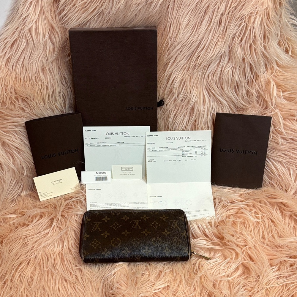 Louis Vuitton Monogram Zip Wallet in Dark Brown with Gold Hardware
